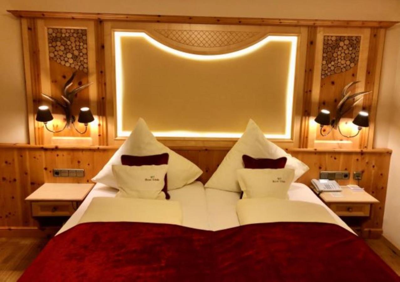 Ortner'S Resort Bad Füssing Exteriér fotografie A modern double bed