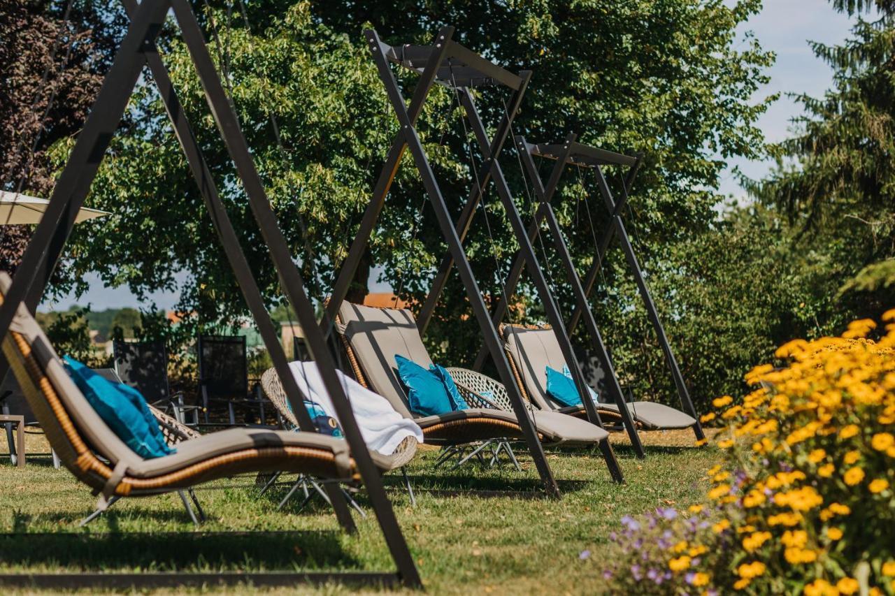 Ortner'S Resort Bad Füssing Exteriér fotografie The garden of the hotel